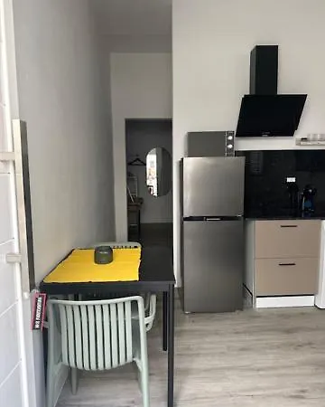 Edificio Altavista 57 * アレシフェ